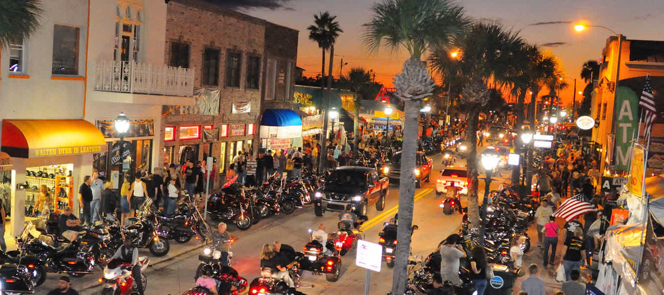 scene of motorcycles in Daytona Beach