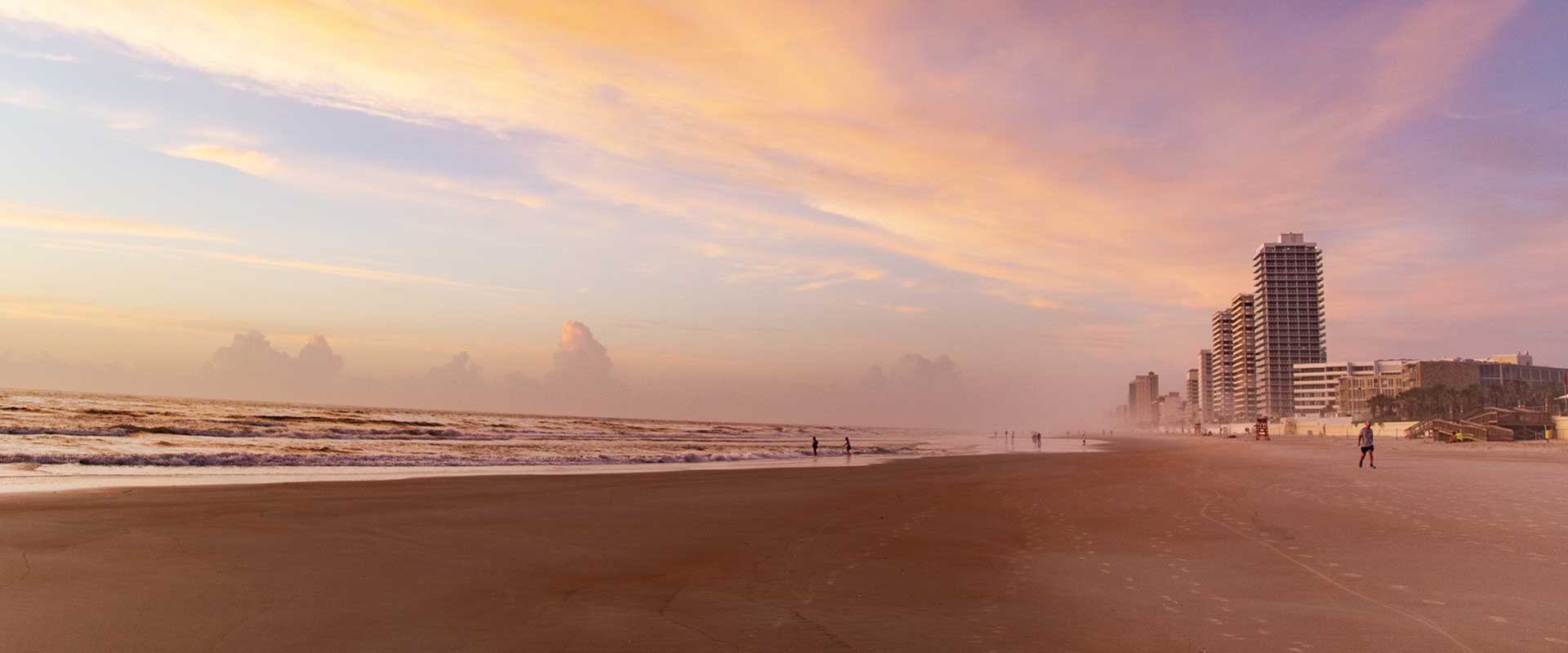 Sunrise view on Daytona Beach